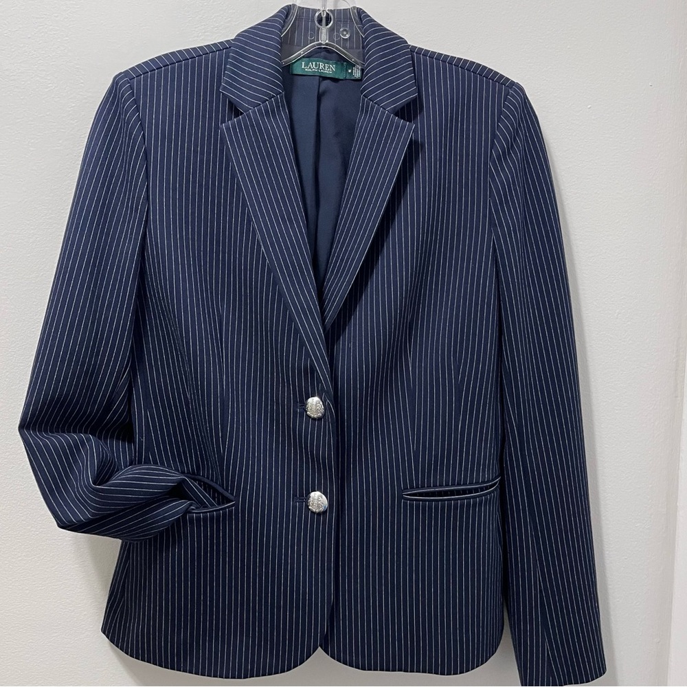 Lauren Ralph Lauren Navy Pinstripe Blazer
Size M - Picture 3 of 10